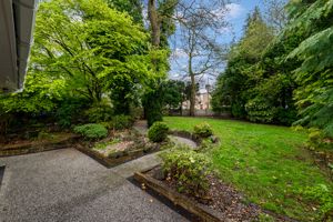 Photo 32- click for photo gallery